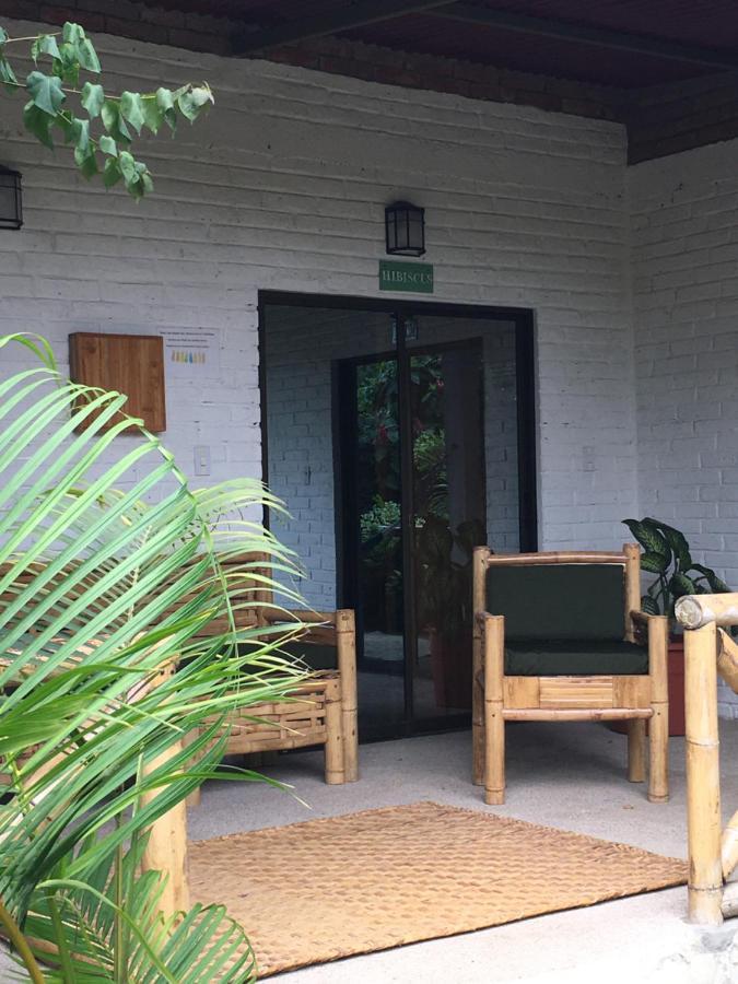 מלון Puerto López Casita Madame מראה חיצוני תמונה