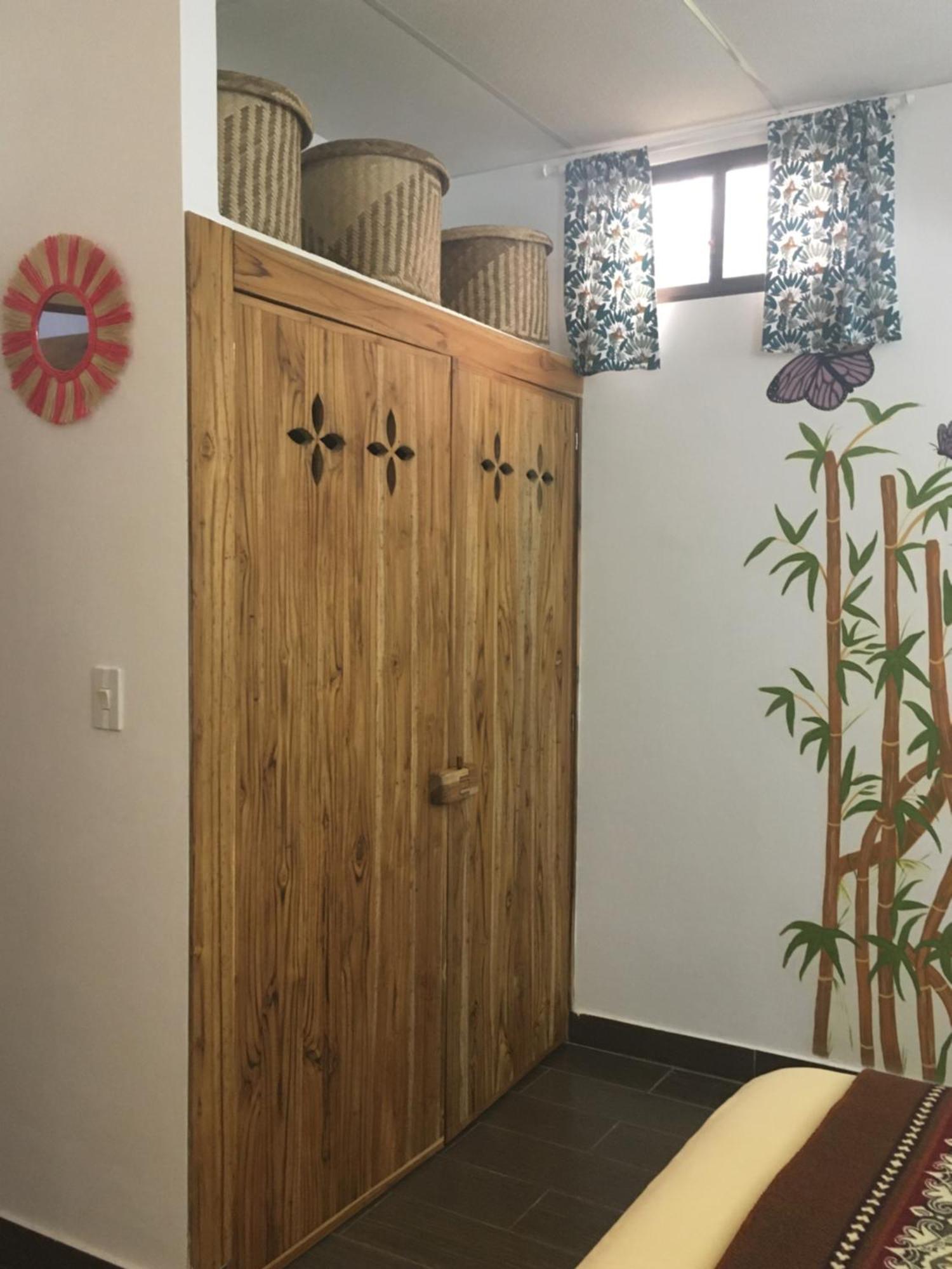מלון Puerto López Casita Madame מראה חיצוני תמונה